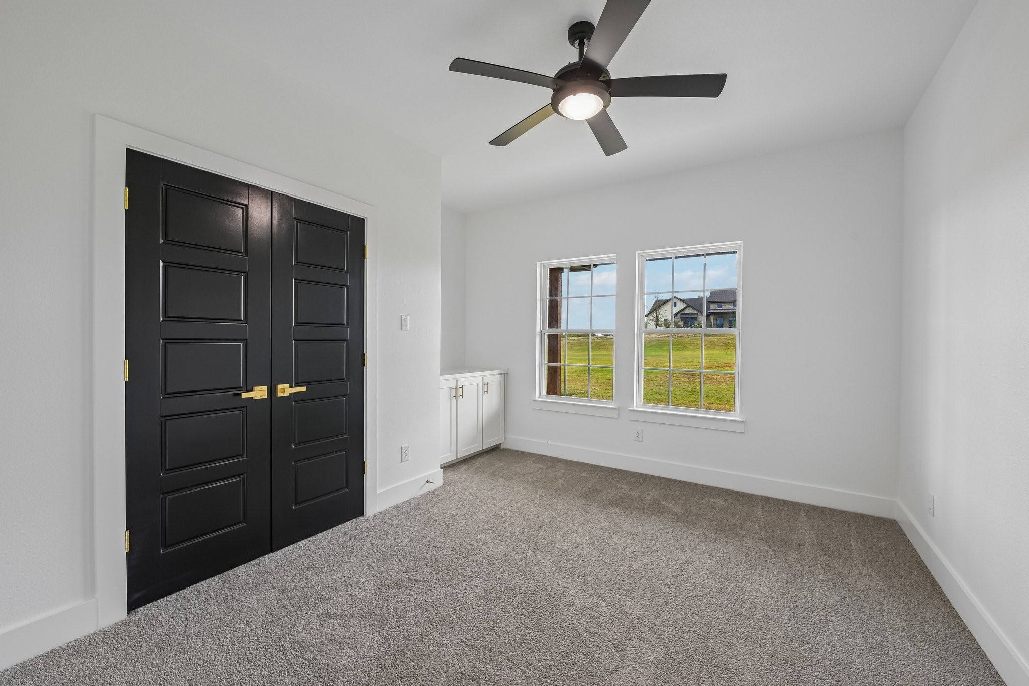 6605 Buffalo Ridge Circle