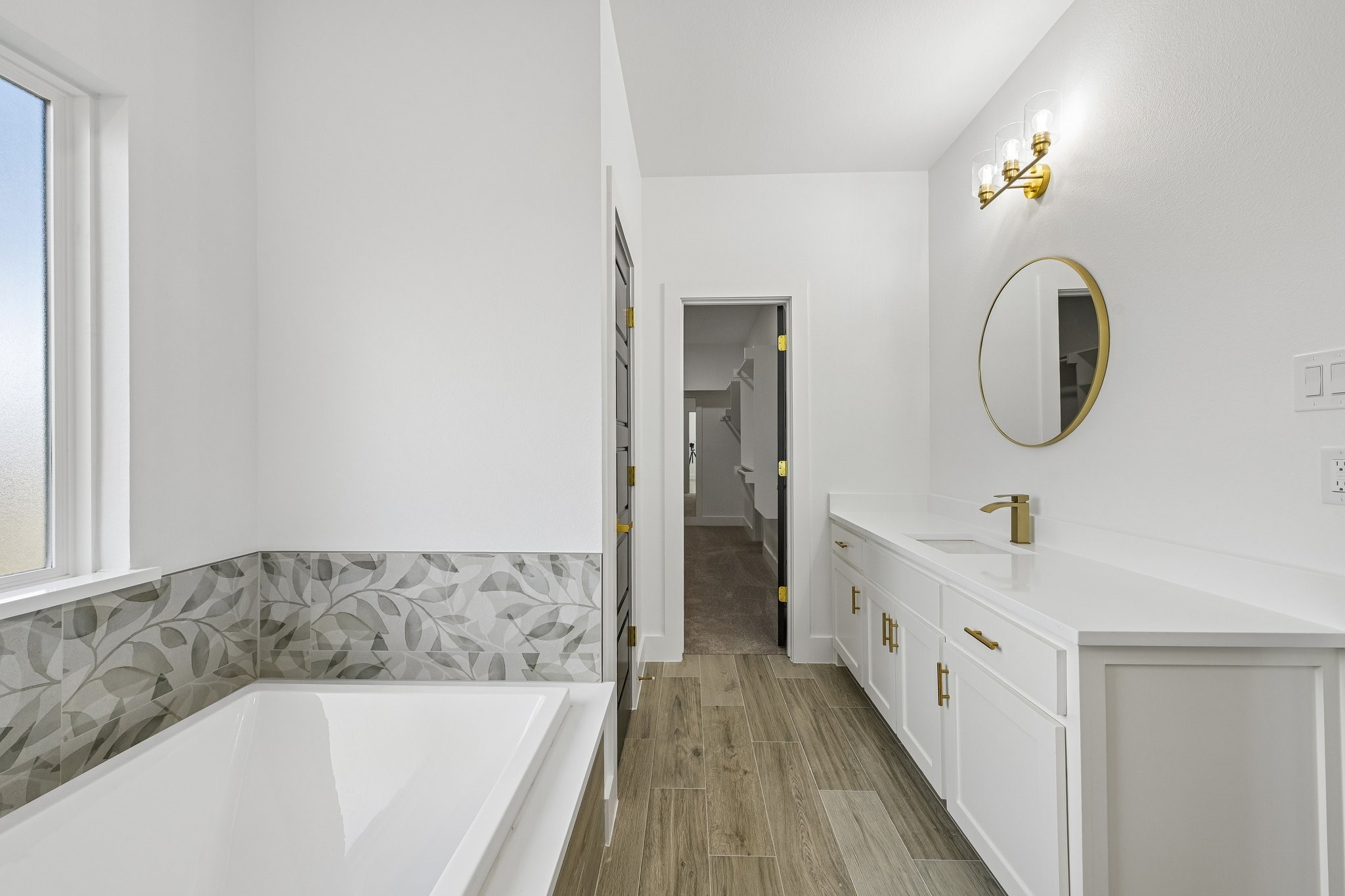 6605 Buffalo Ridge Circle
