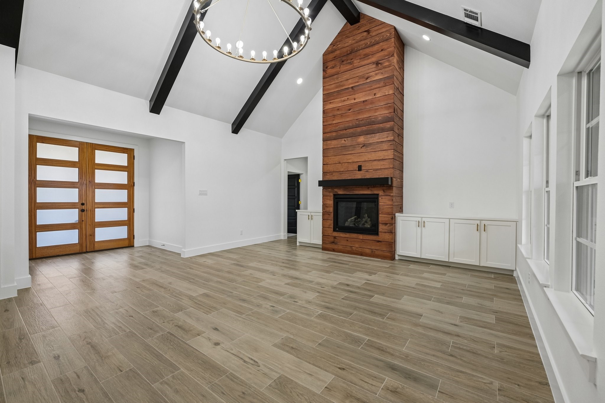 6605 Buffalo Ridge Circle