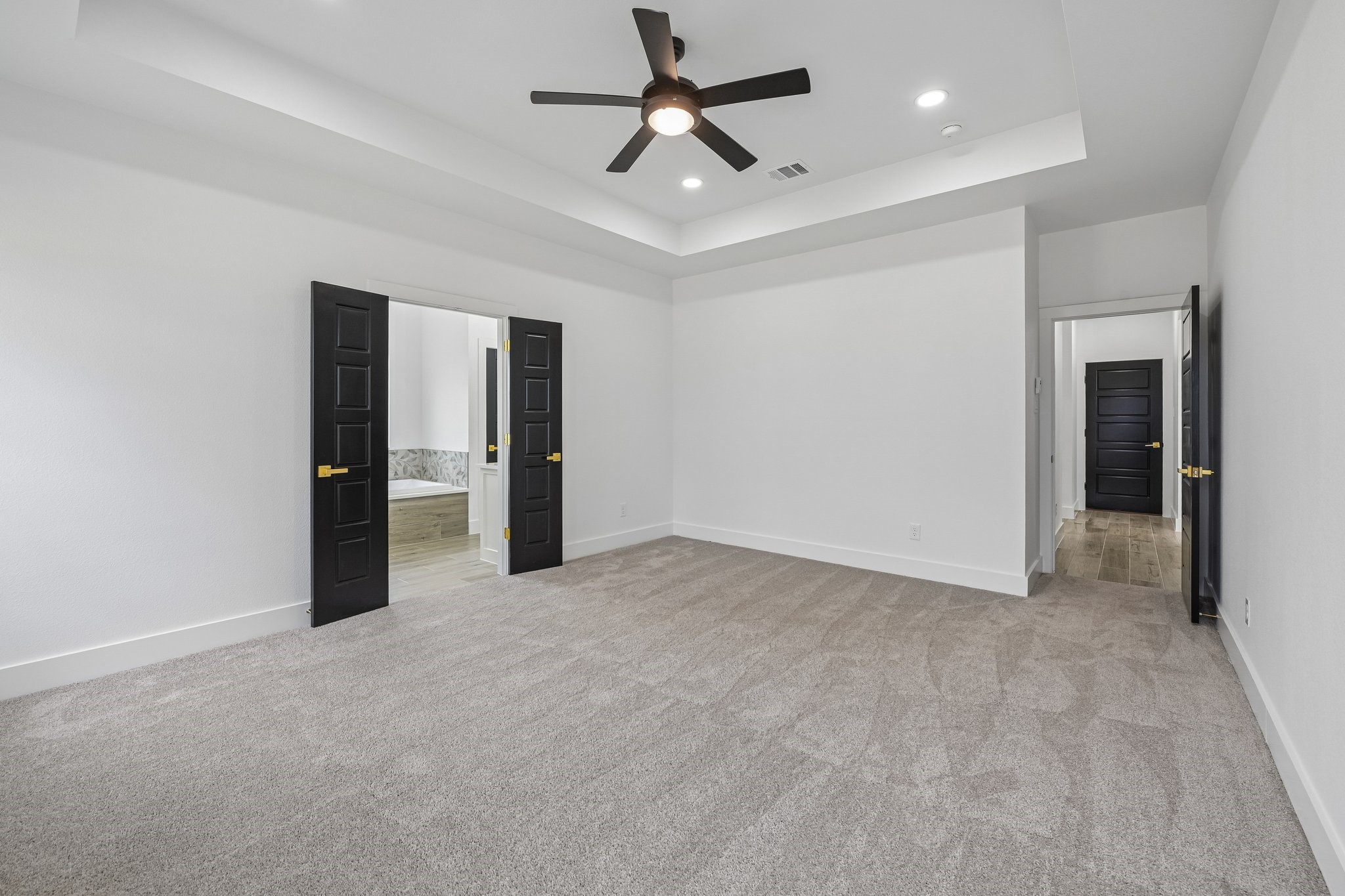 6605 Buffalo Ridge Circle