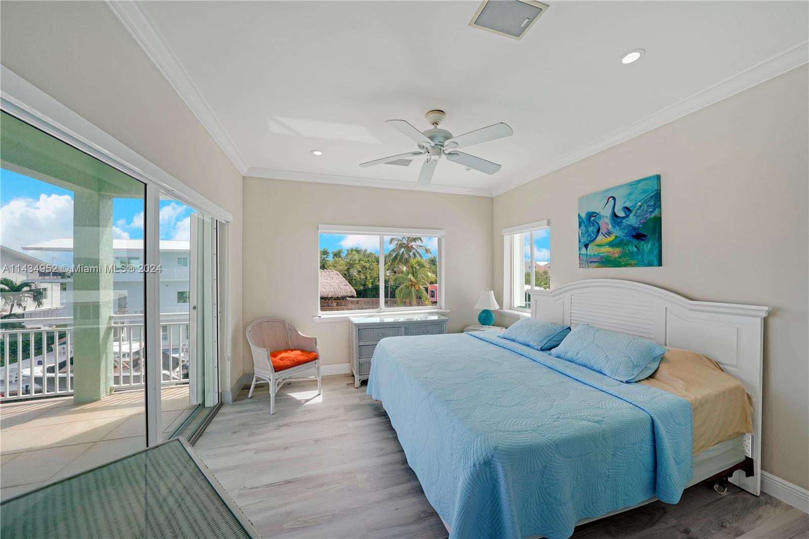706 Grouper Ln