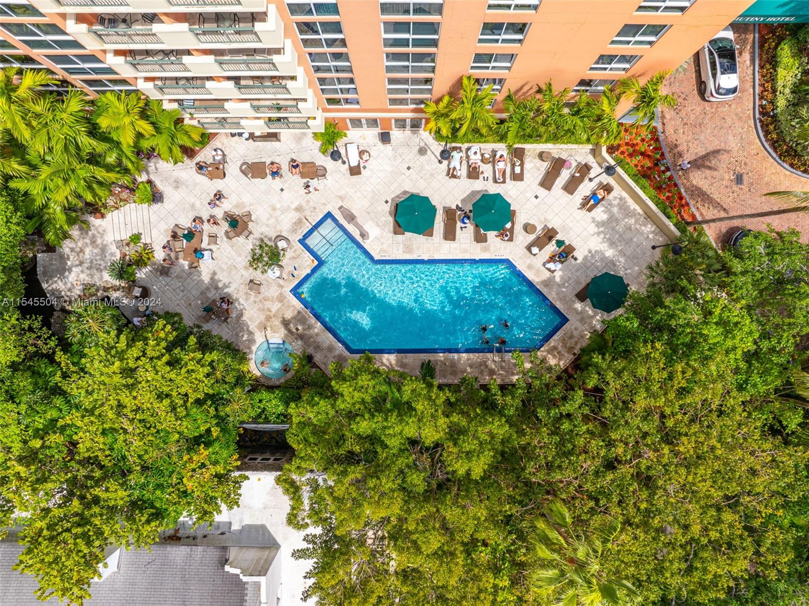 2951 S Bayshore Dr # 511