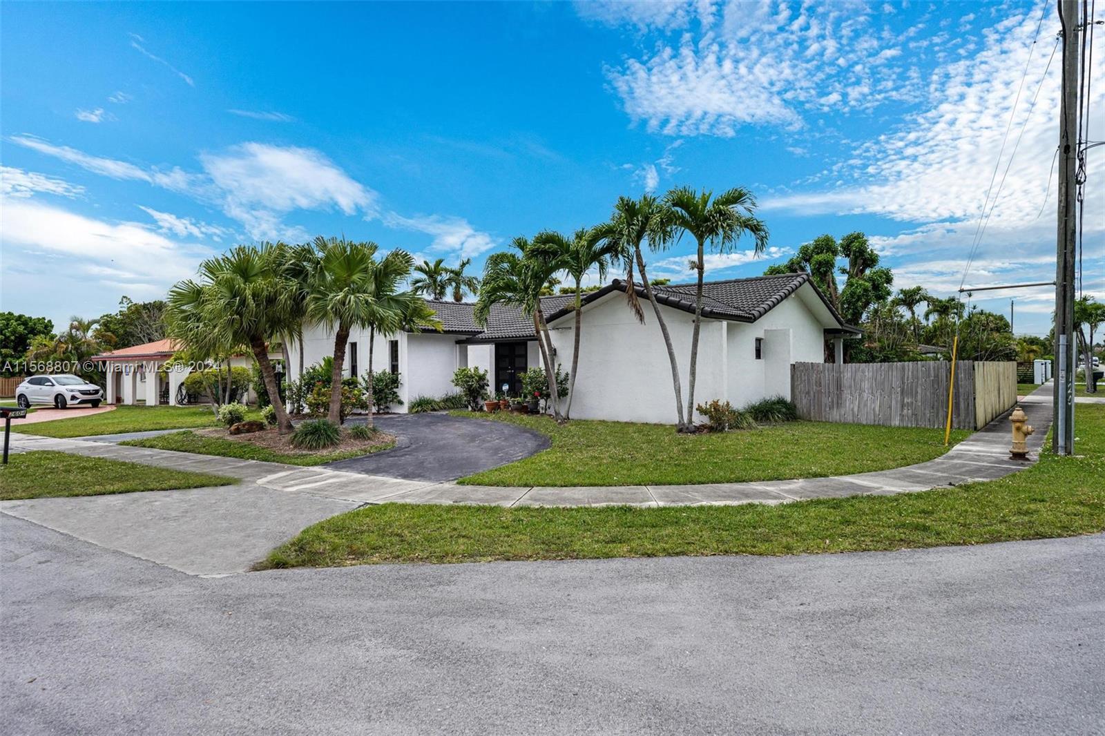 2604 SW 108th Ct