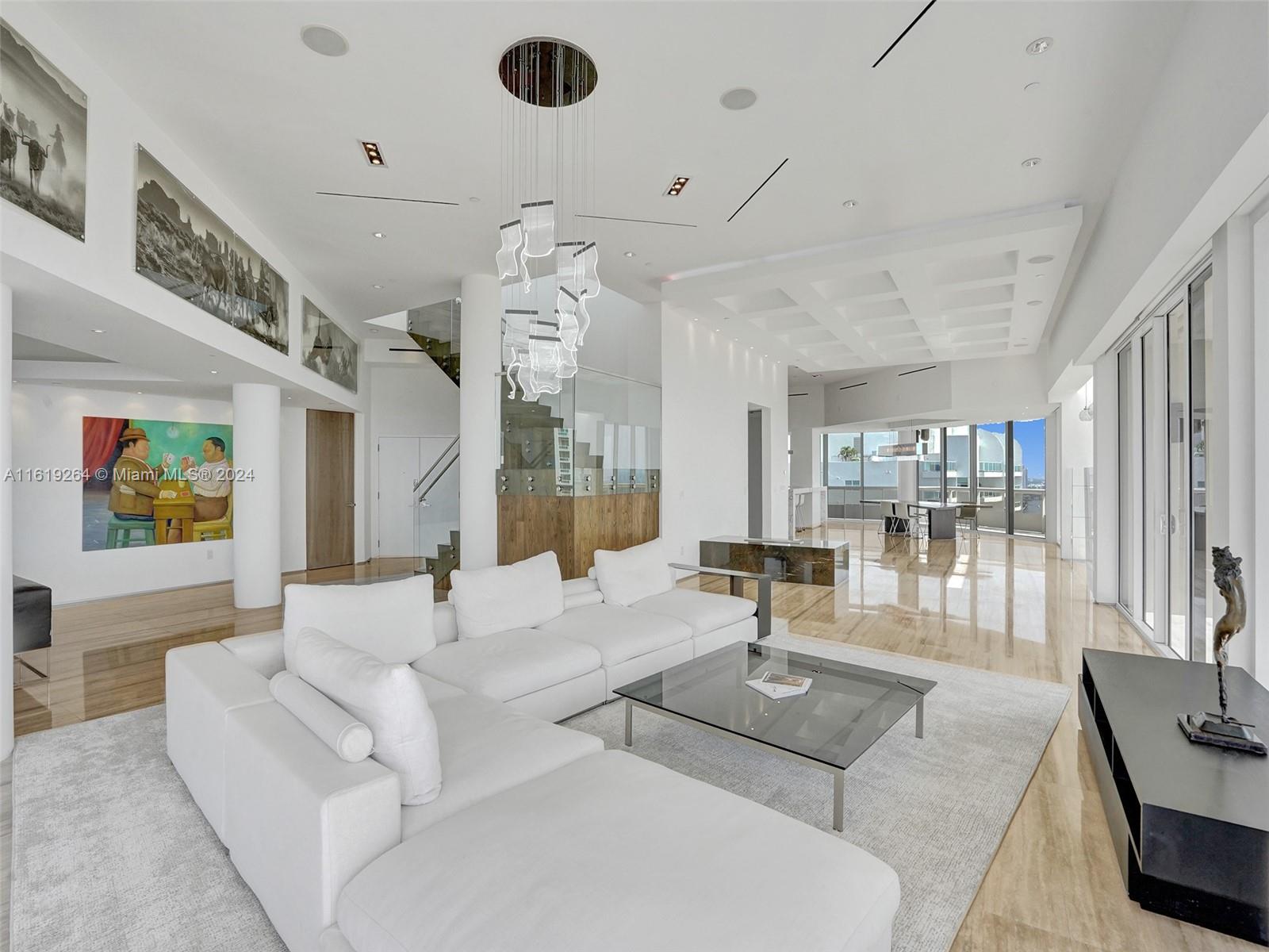 20191 E Country Club Dr Unit: TS7