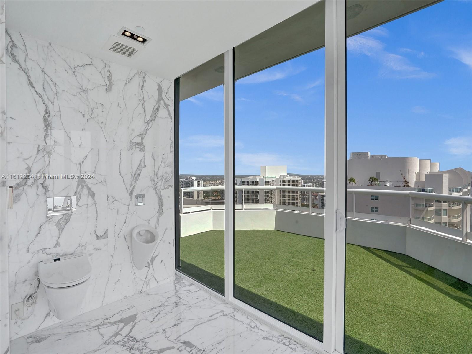 20191 E Country Club Dr Unit: TS7