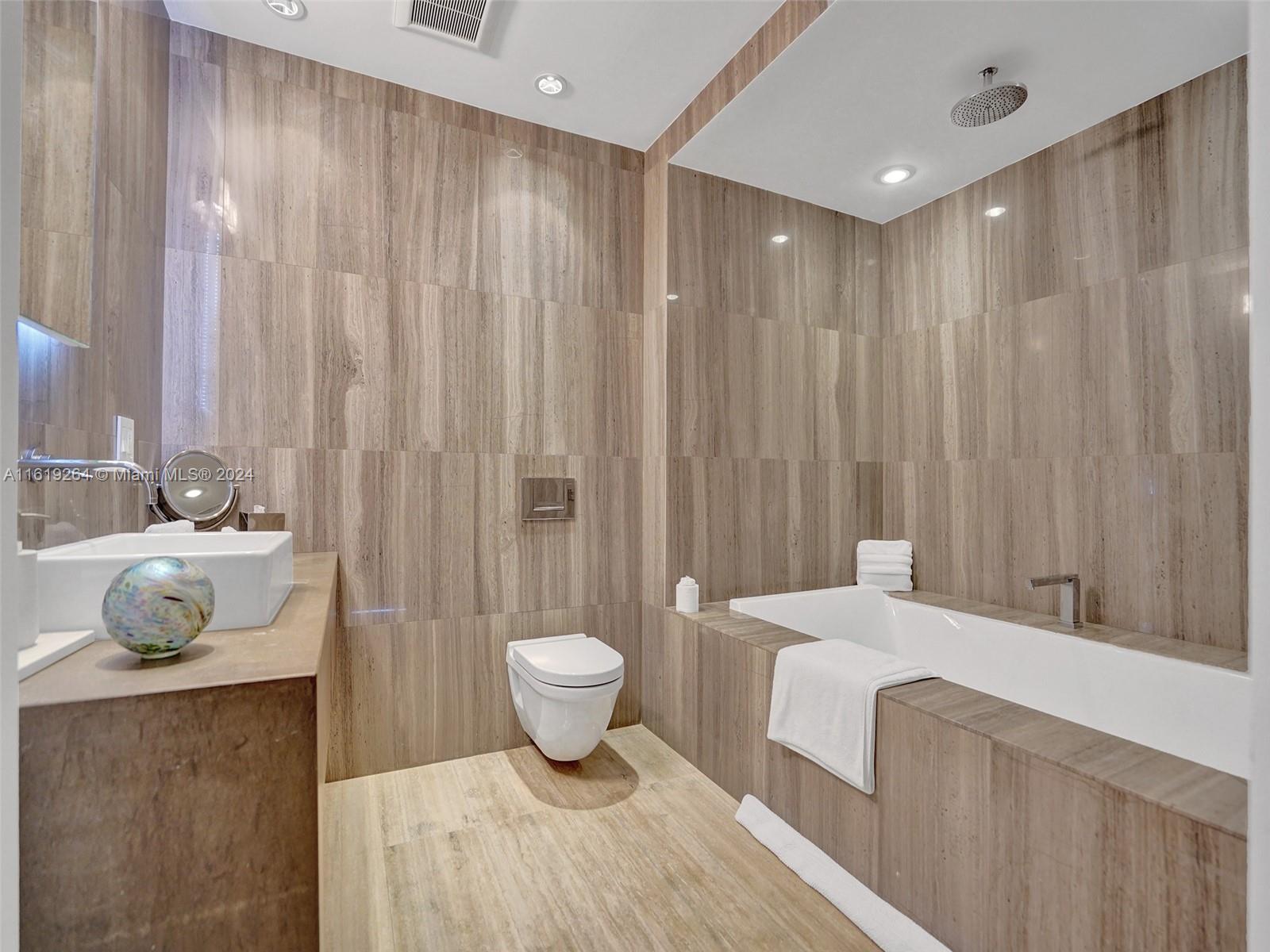 20191 E Country Club Dr Unit: TS7