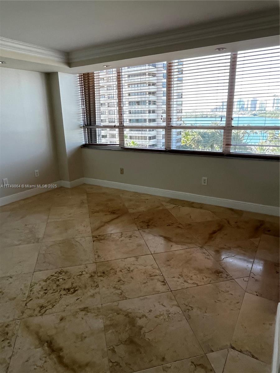 2 Grove Isle Dr # B708