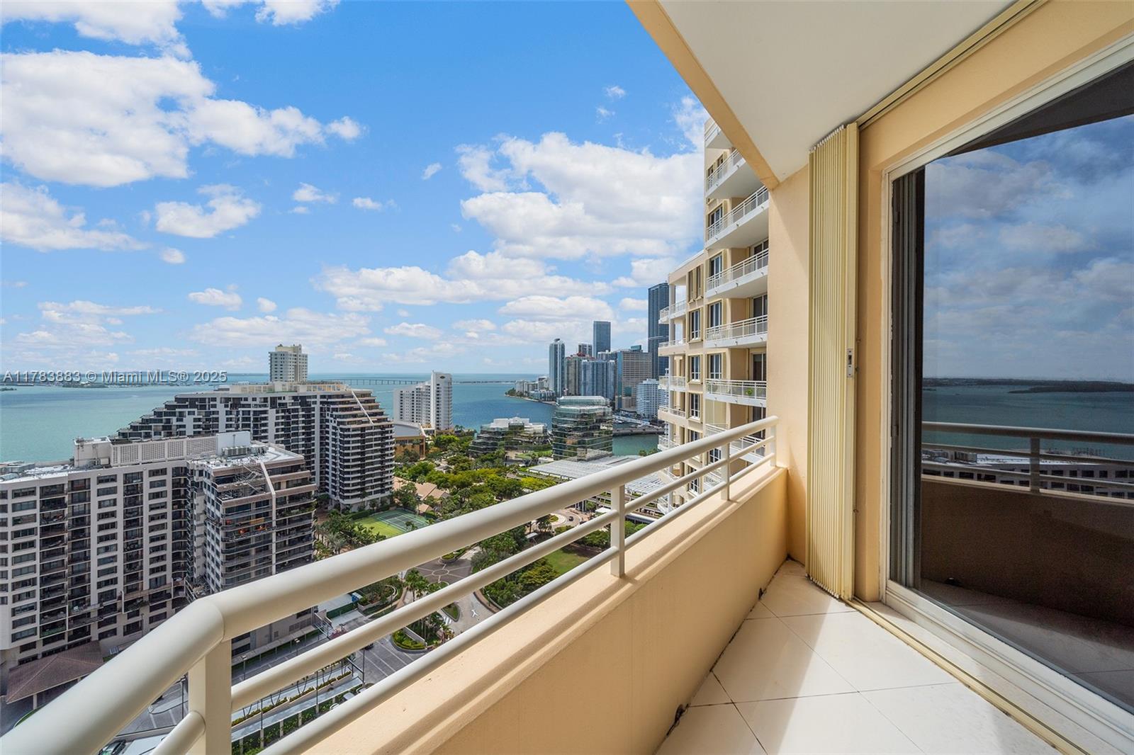 888 Brickell Key Dr # 2611