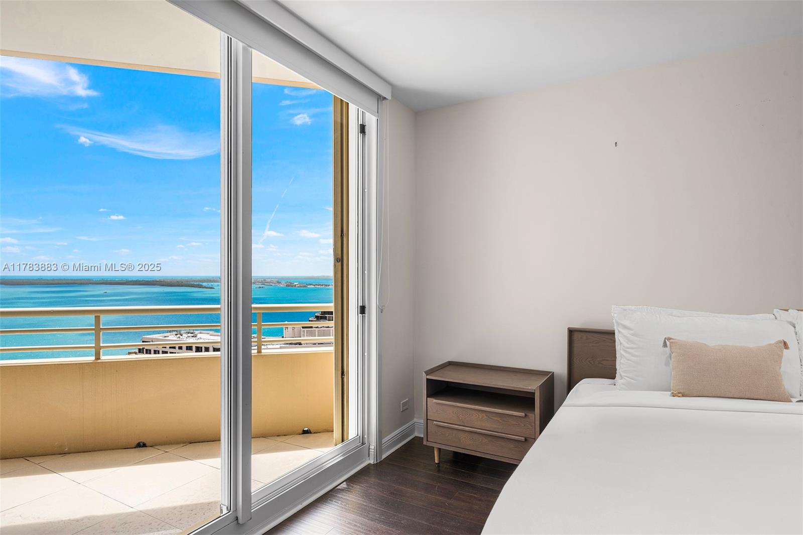 888 Brickell Key Dr # 2611