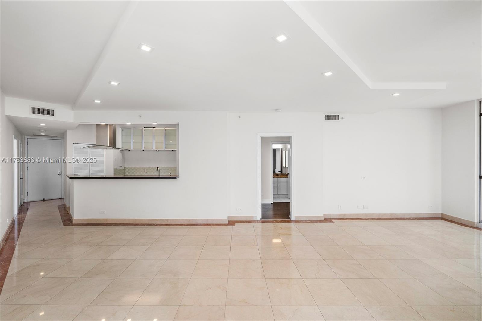 888 Brickell Key Dr # 2611