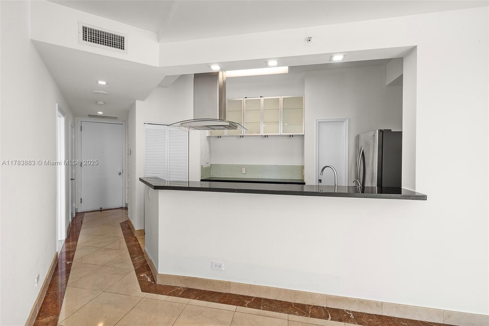 888 Brickell Key Dr # 2611