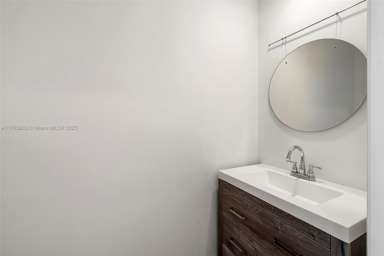 888 Brickell Key Dr # 2611