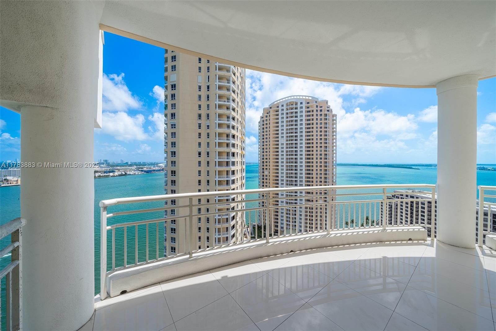 888 Brickell Key Dr # 2611