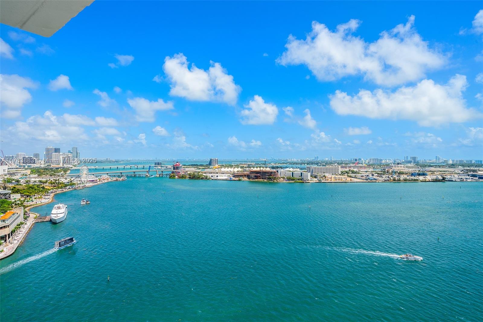 888 Brickell Key Dr # 2611