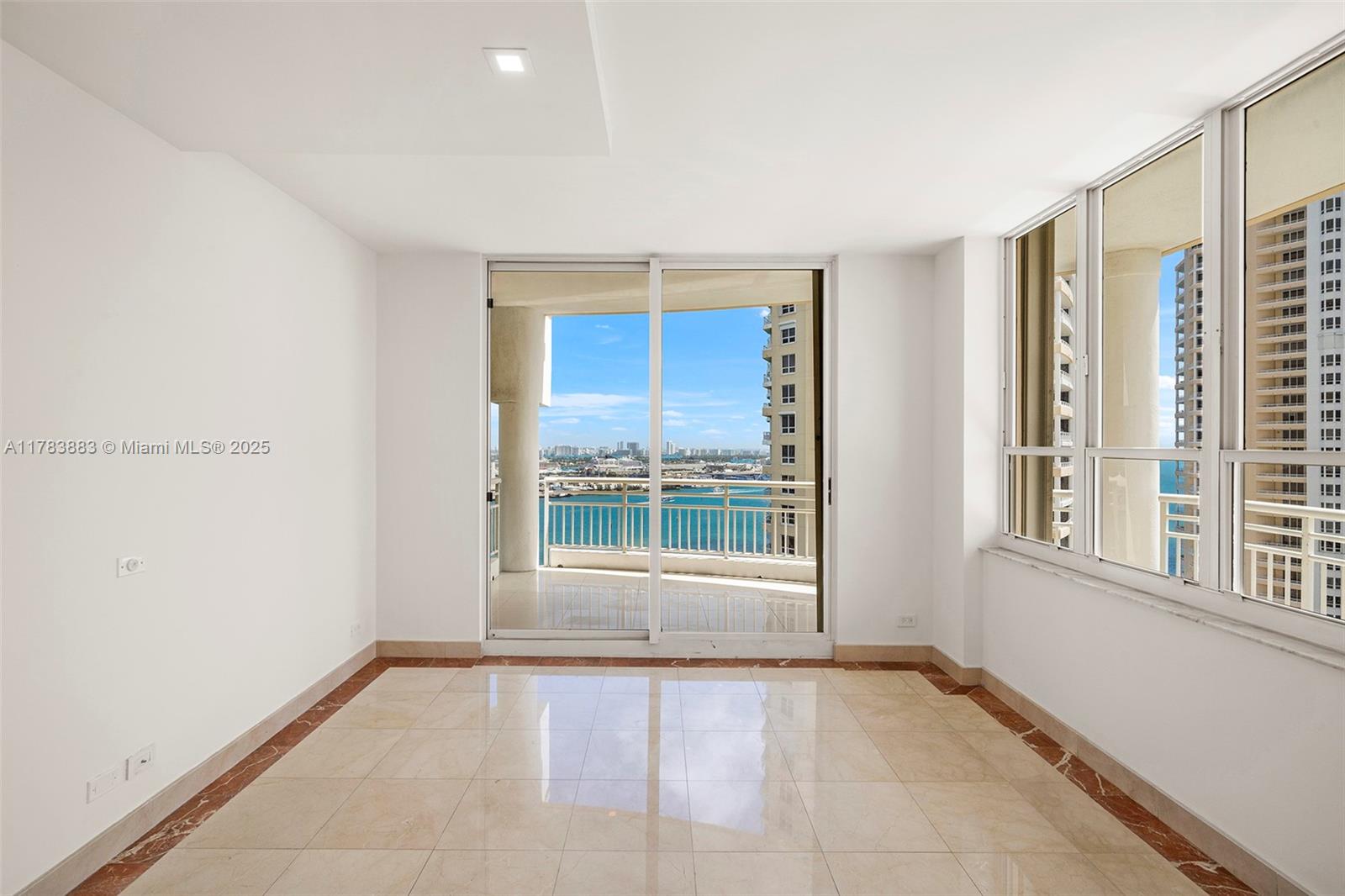 888 Brickell Key Dr # 2611