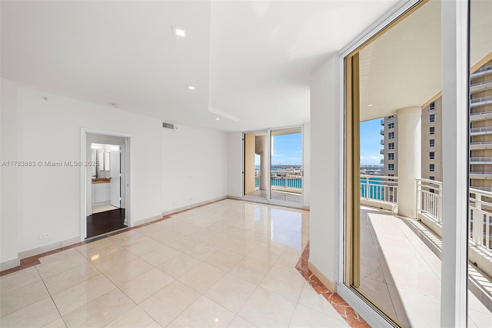 888 Brickell Key Dr # 2611