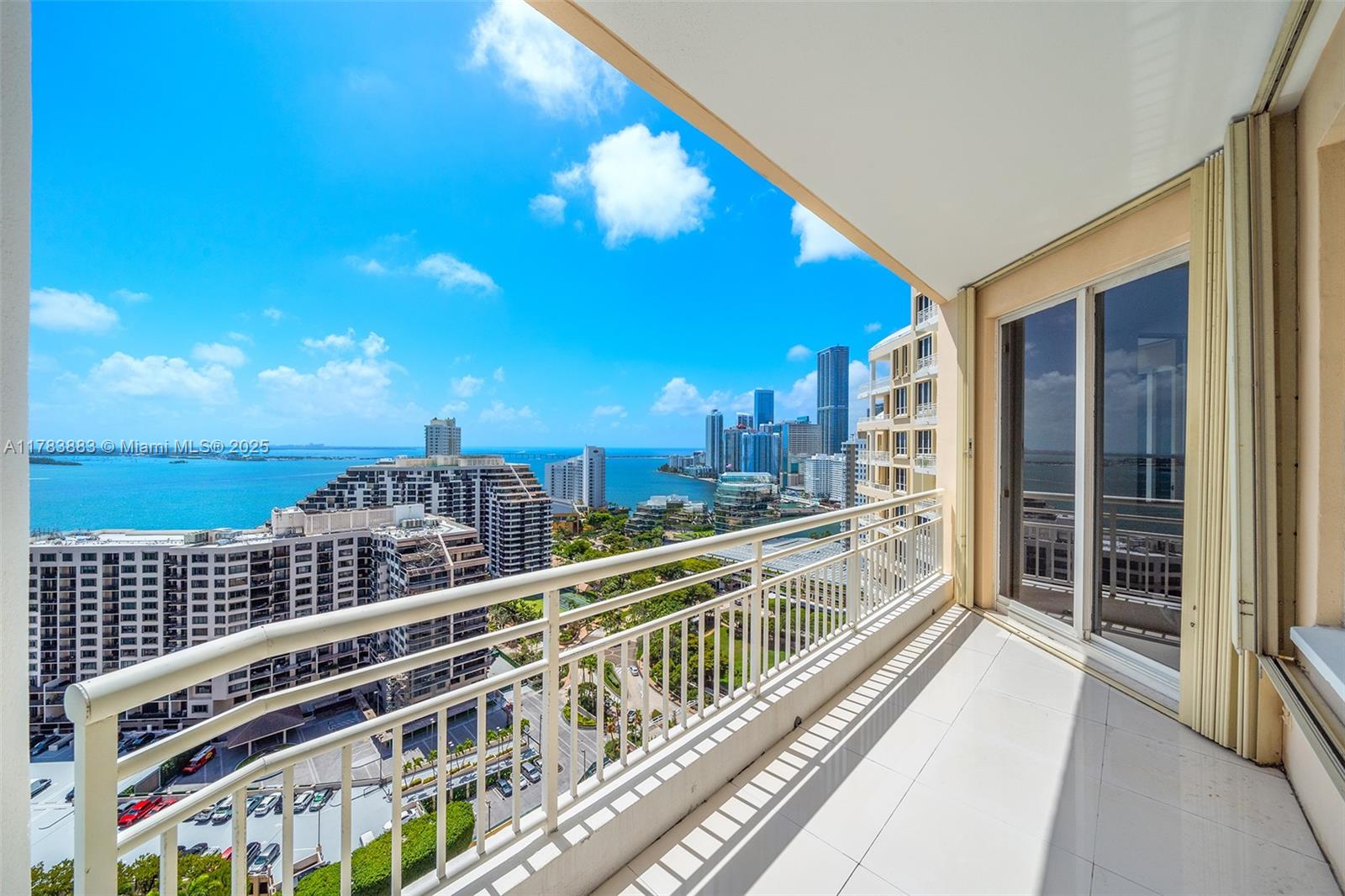 888 Brickell Key Dr # 2611