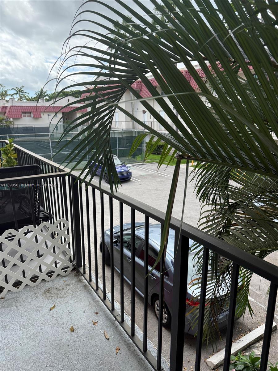 6705 N Kendall Dr # 314, Pinecrest Unit: 314