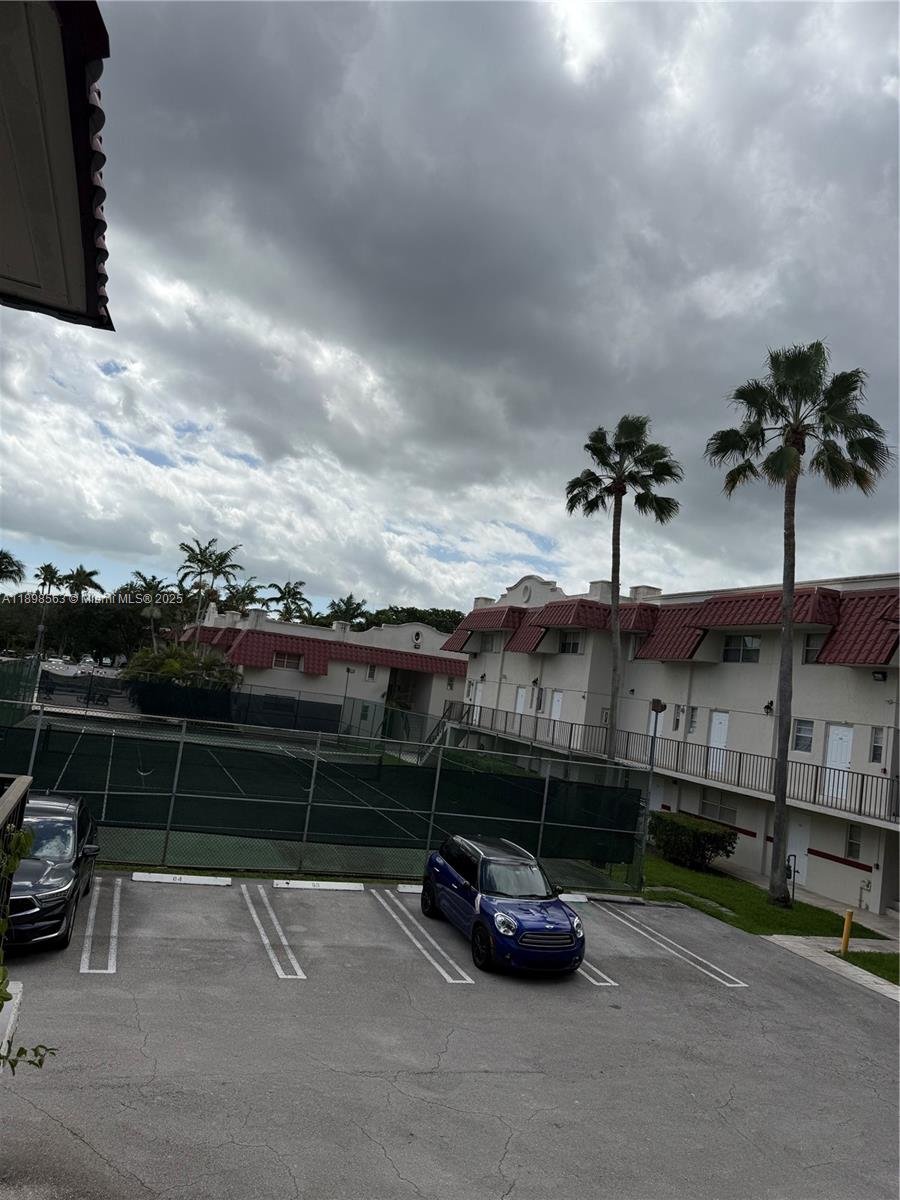 6705 N Kendall Dr # 314, Pinecrest Unit: 314