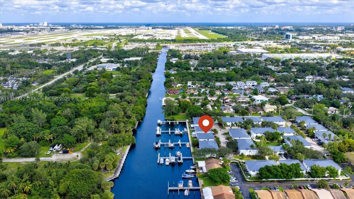 2726 Treasure Cove Cir, Dania Beach