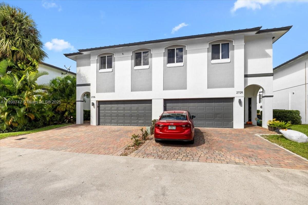 2726 Treasure Cove Cir, Dania Beach