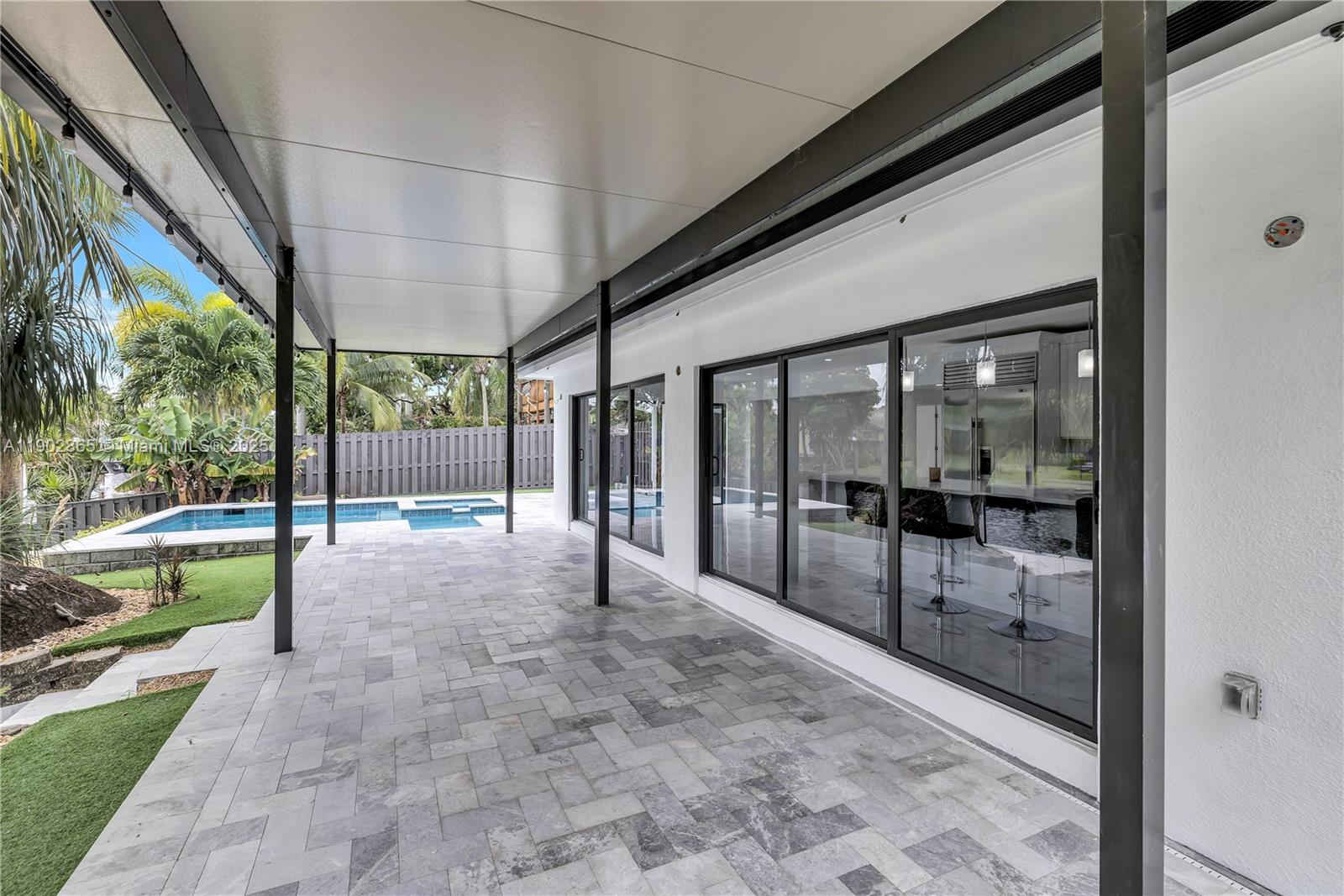 1608 SW 5th Ct, Fort Lauderdale