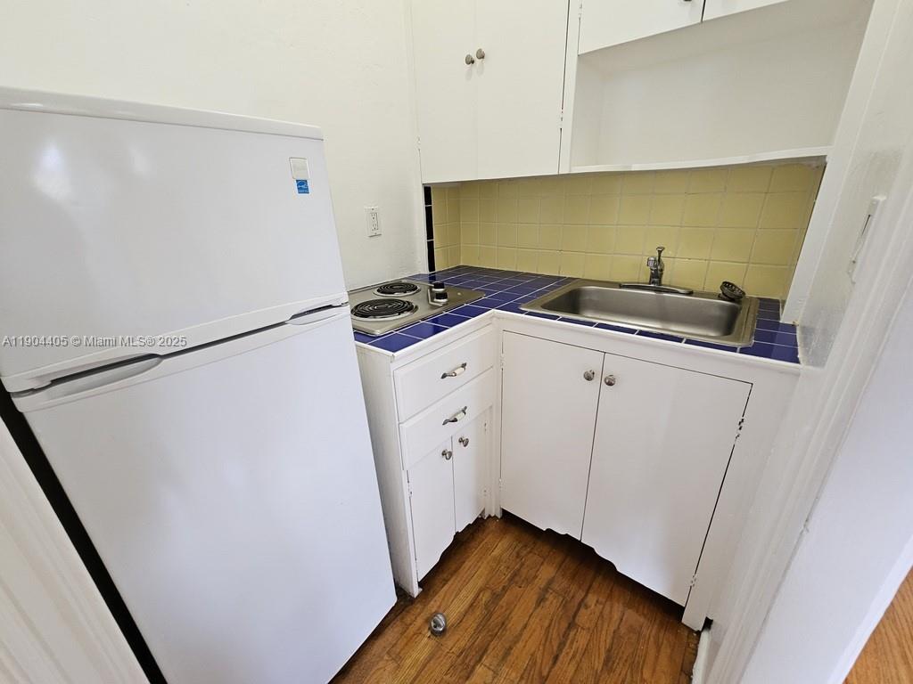 850 Jefferson Ave # 12A