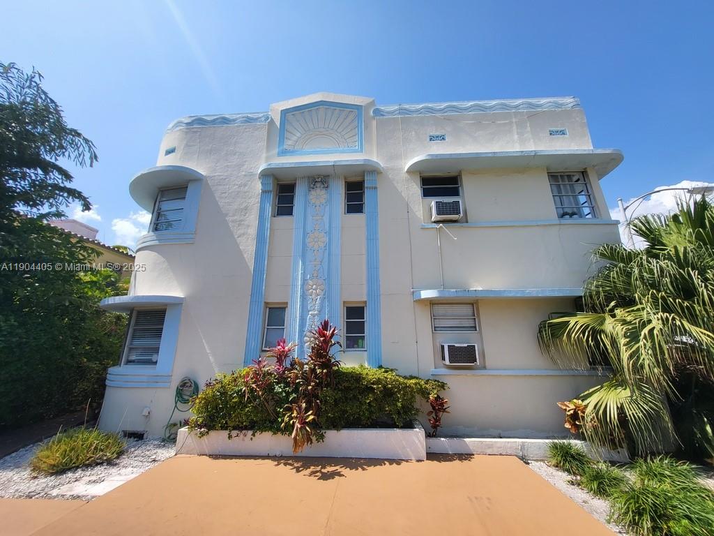 850 Jefferson Ave # 12A