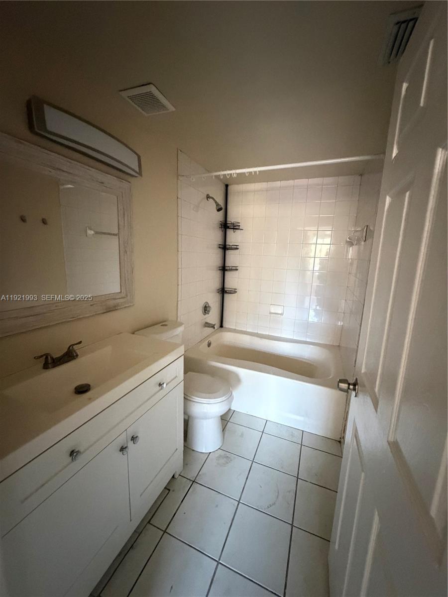 2200 E Preserve Way # 205