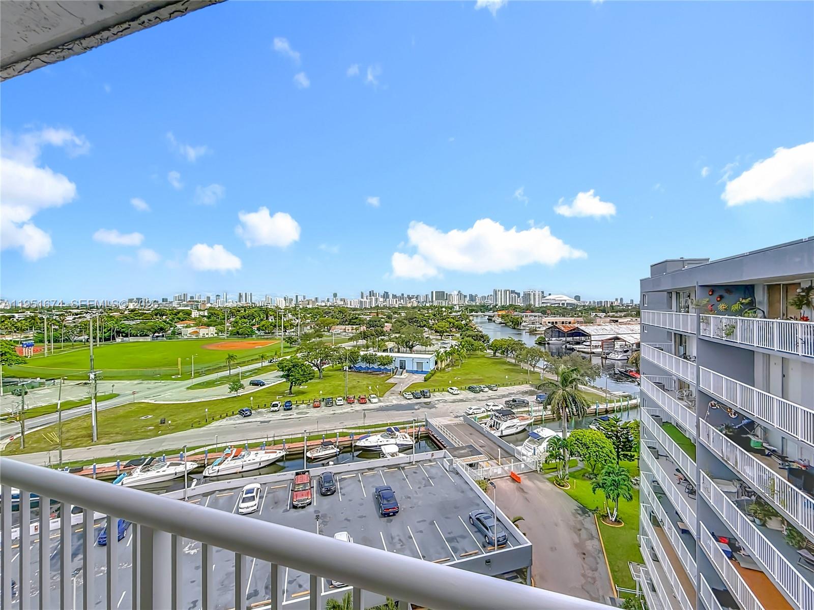 1800 NW 24th Ave # 1020