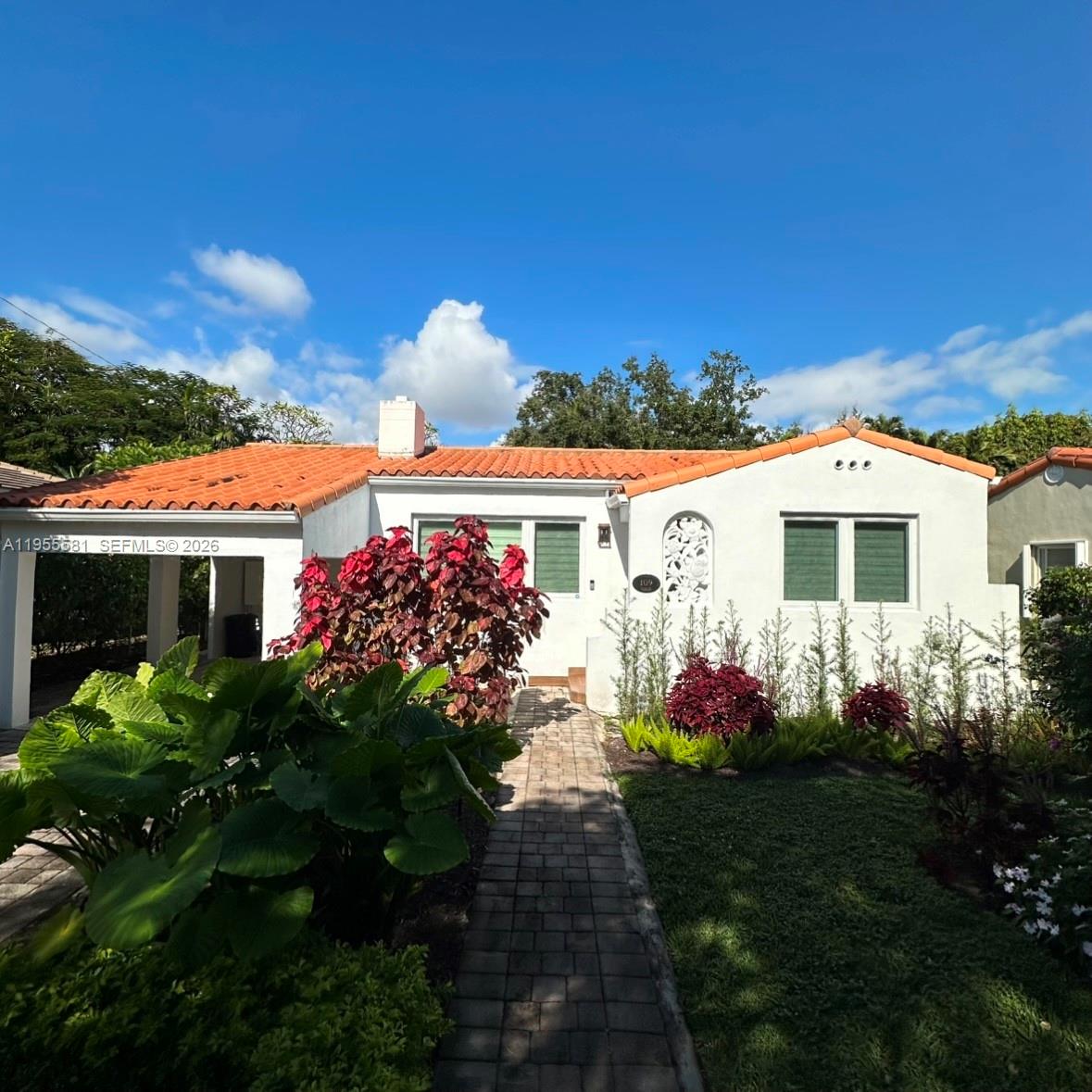 109 Camilo Ave