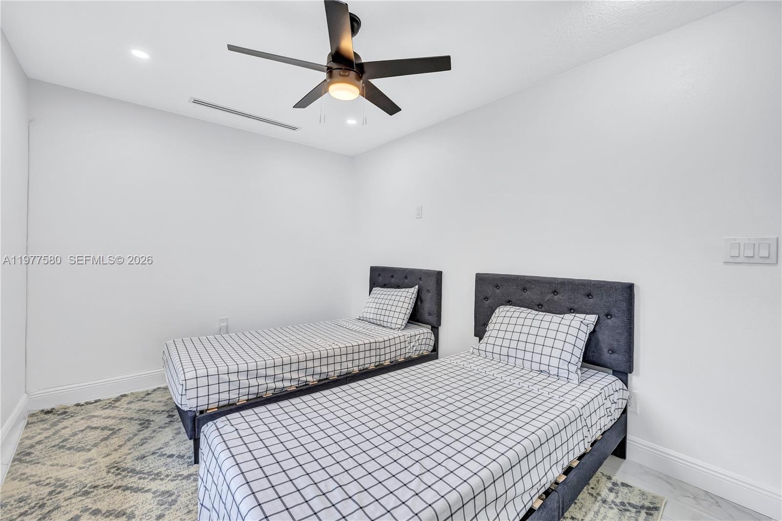 1608 SW 5th Ct