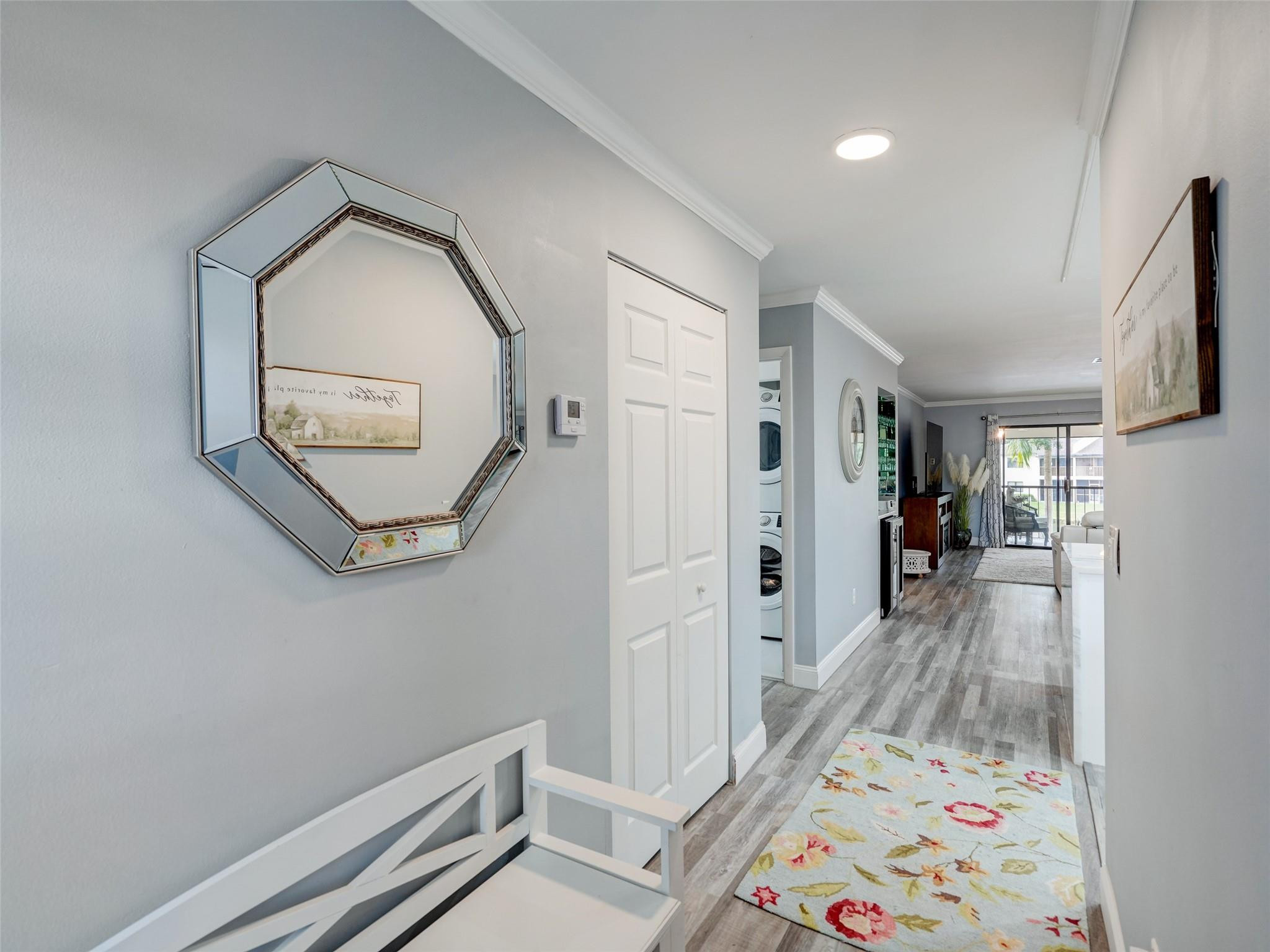 9261 Vista Del Lago 19F