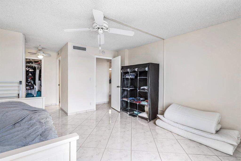 7 Royal Palm Way Unit 408