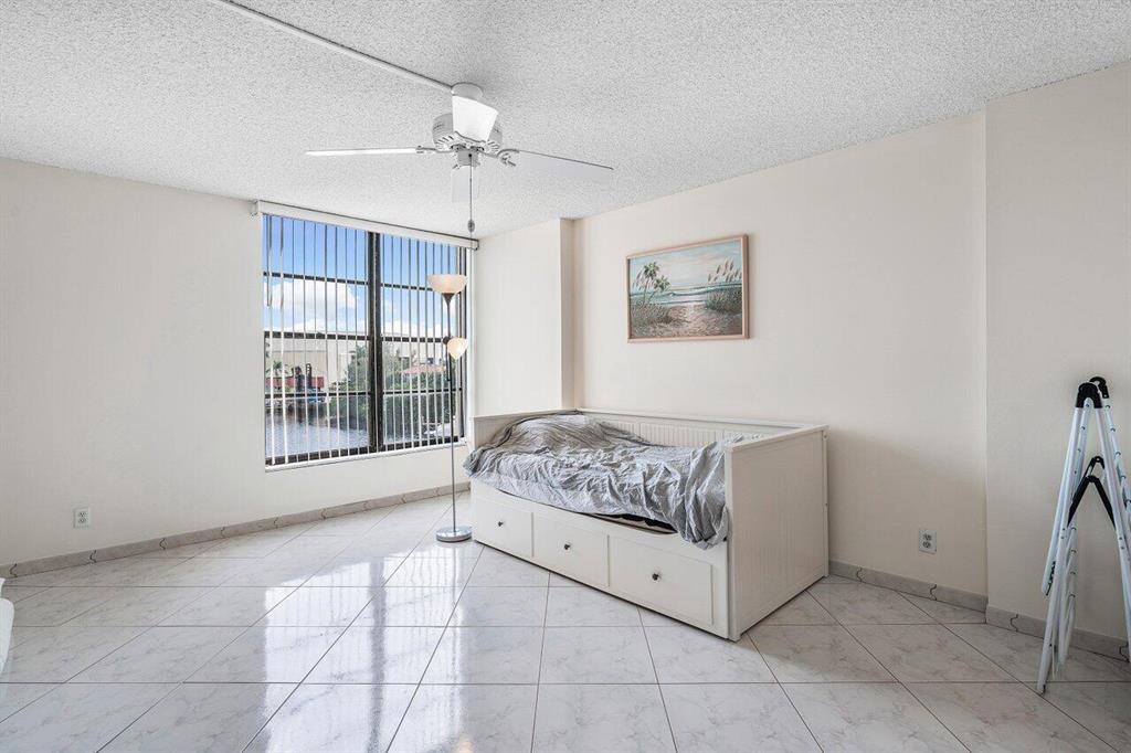 7 Royal Palm Way Unit 408
