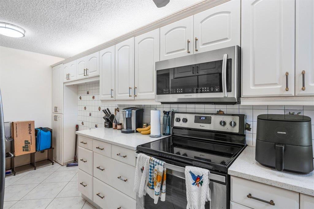7 Royal Palm Way Unit 408