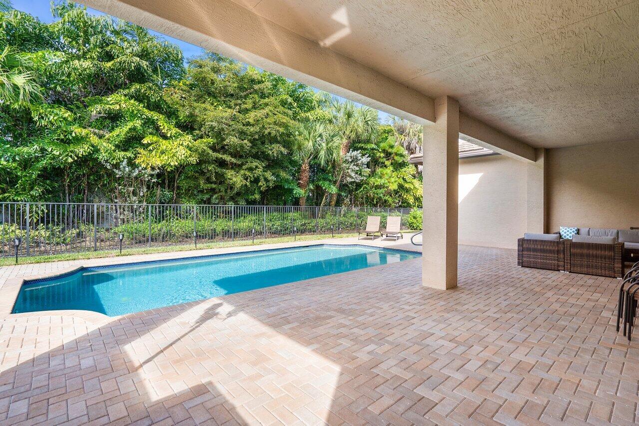 11800 Windy Forest Way