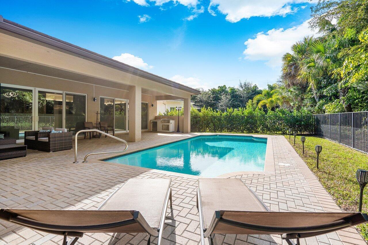 11800 Windy Forest Way