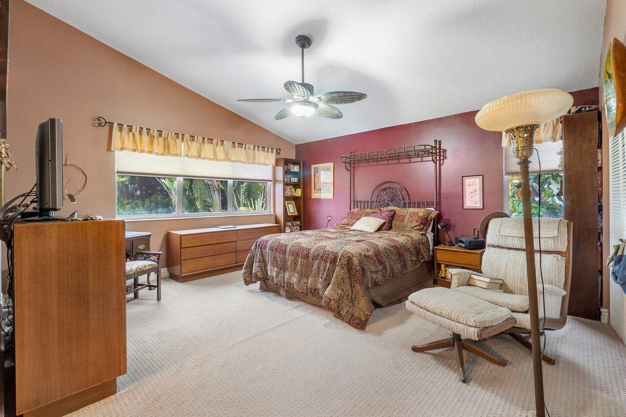 10366 Buena Ventura Drive