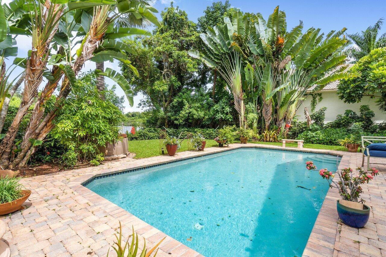 10366 Buena Ventura Drive