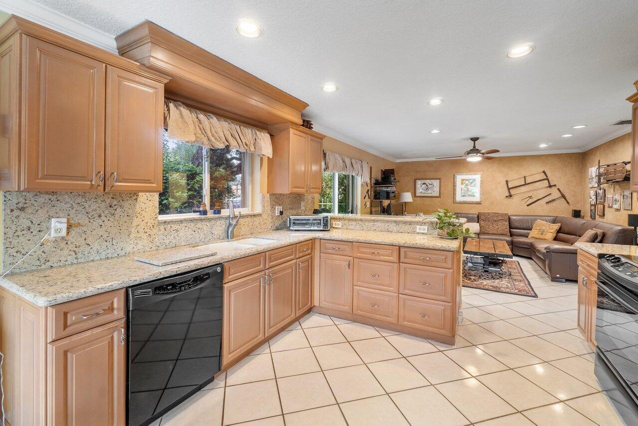 10366 Buena Ventura Drive