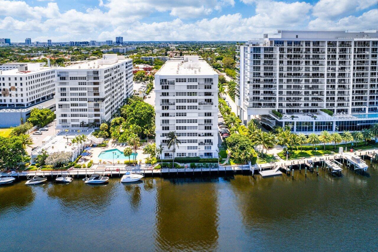 1170 N Federal Highway 1205