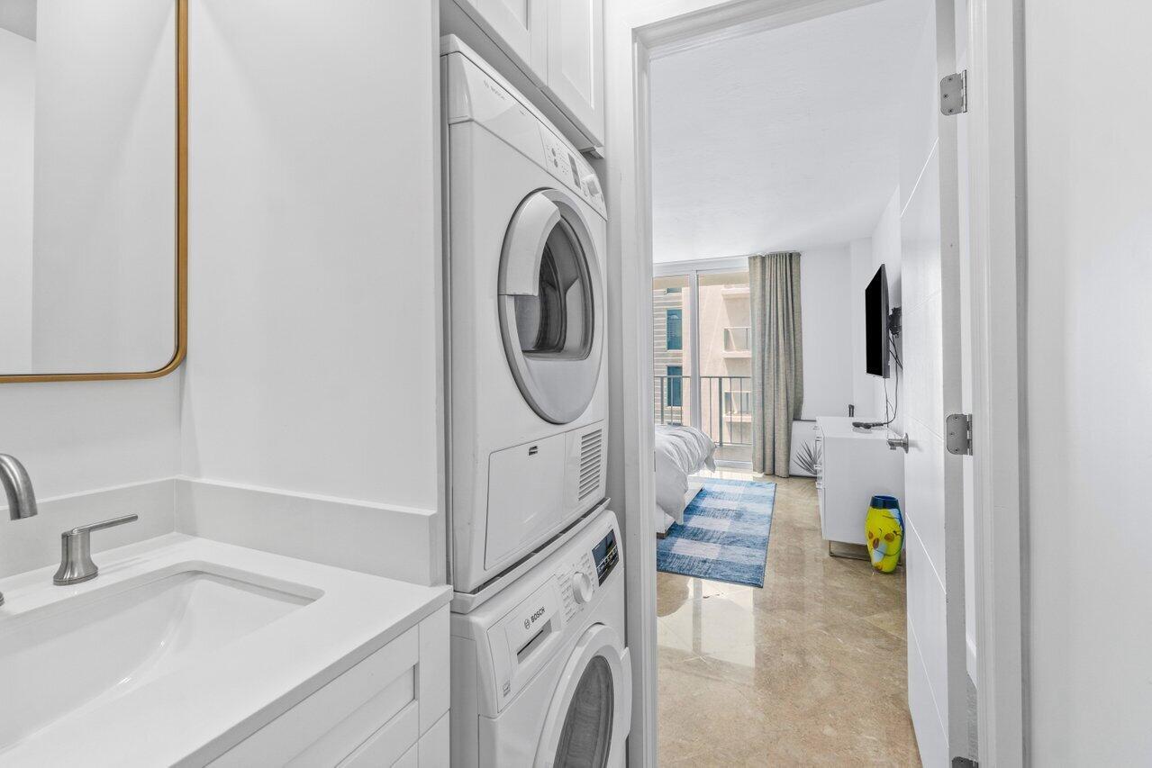 1170 N Federal Highway 1205