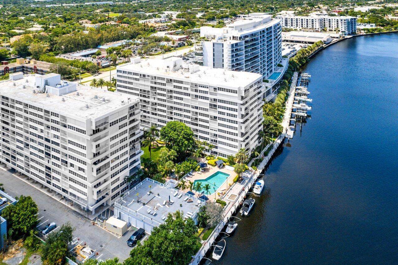 1170 N Federal Highway 1205