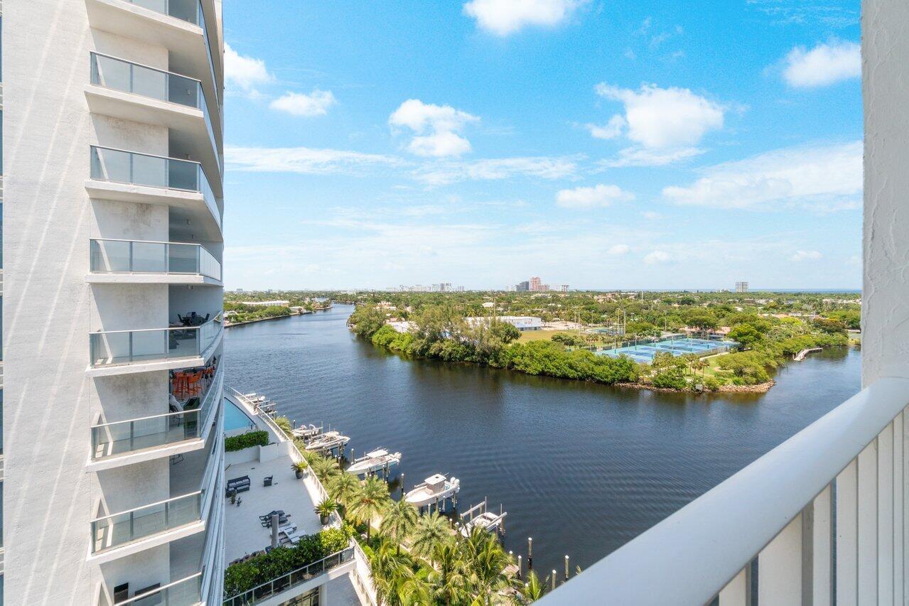 1170 N Federal Highway 1205