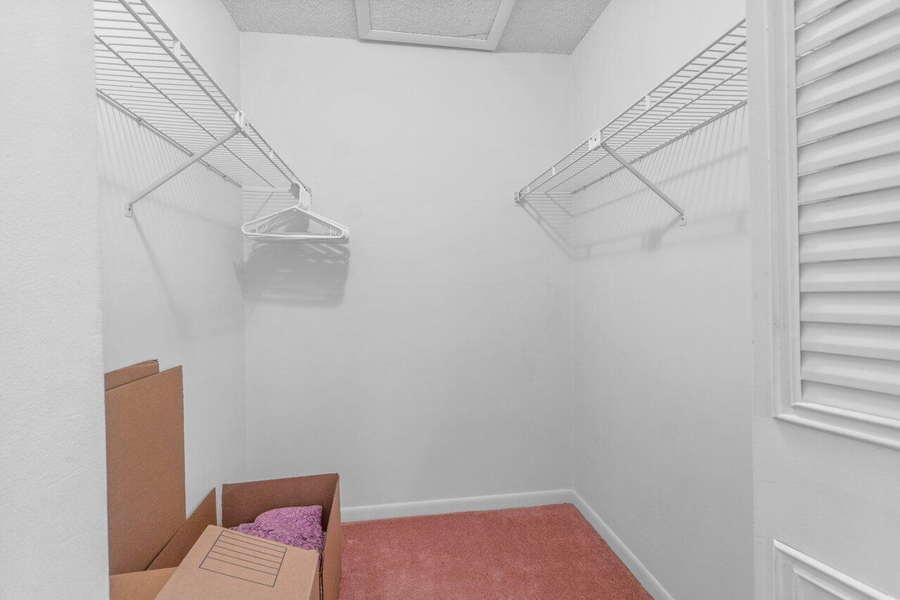 401 Pine Glen Lane C-2