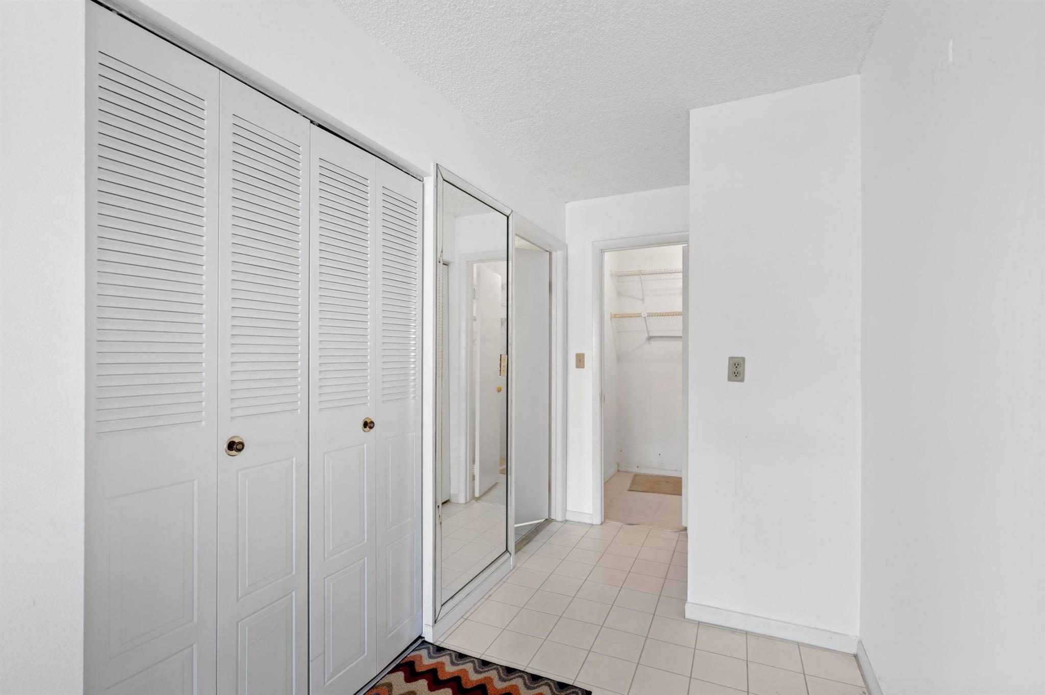 9440 SW 8th Street 415