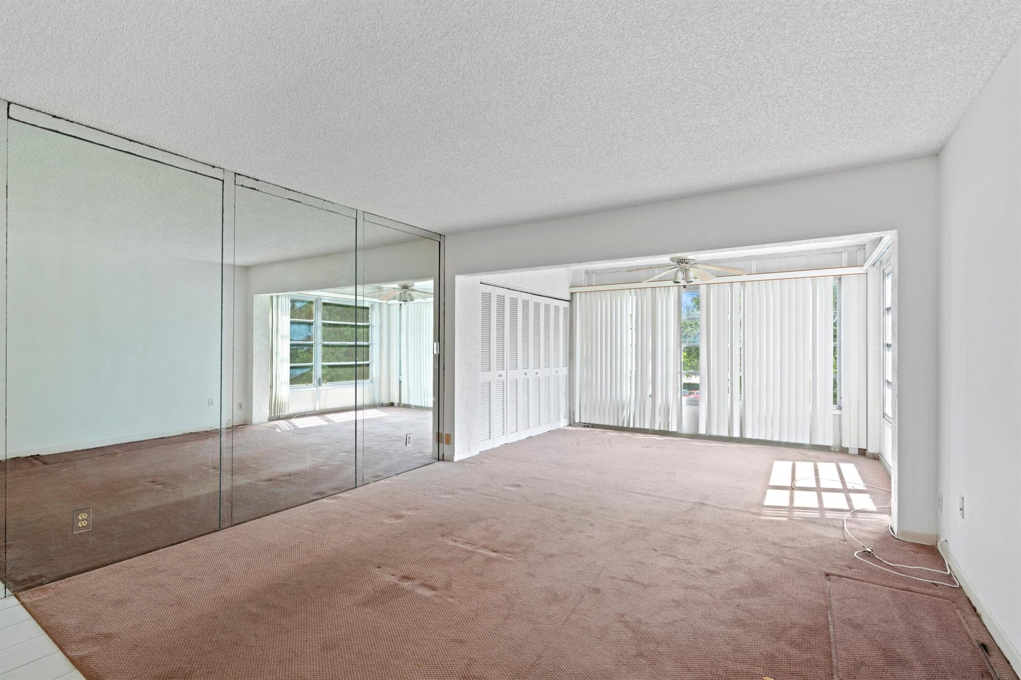 9440 SW 8th Street 415