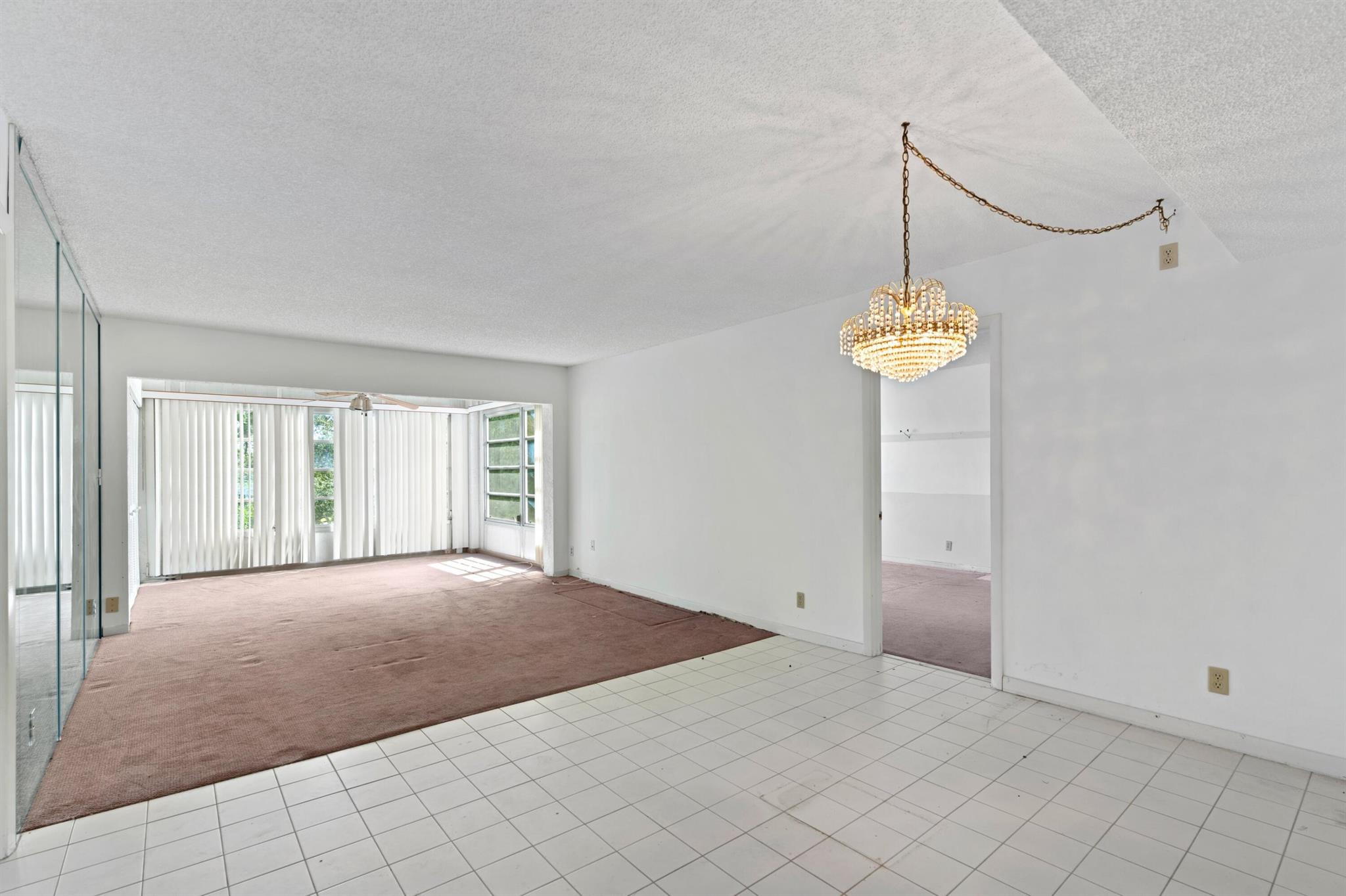 9440 SW 8th Street 415