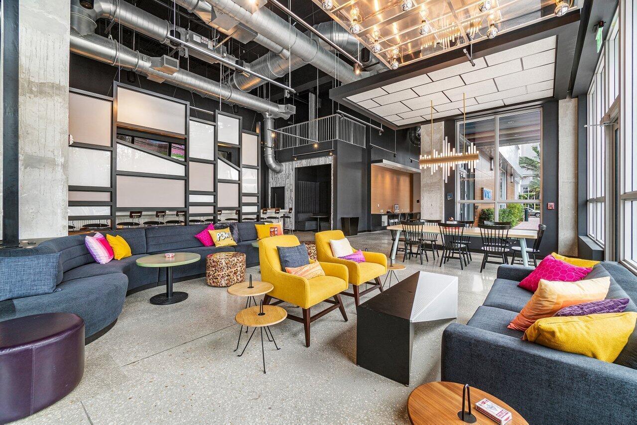 236 SE 5th Avenue 205